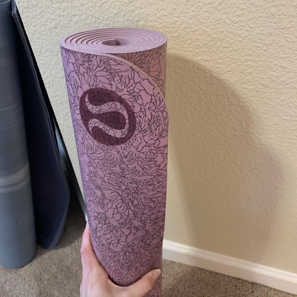 lululemon athletica Other - Lululemon reversible mat. 5mm